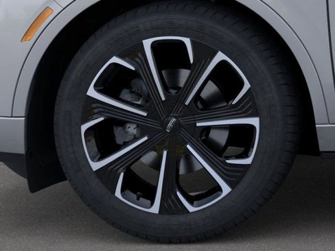 New 2026 Lincoln Nautilus Reserve image 19