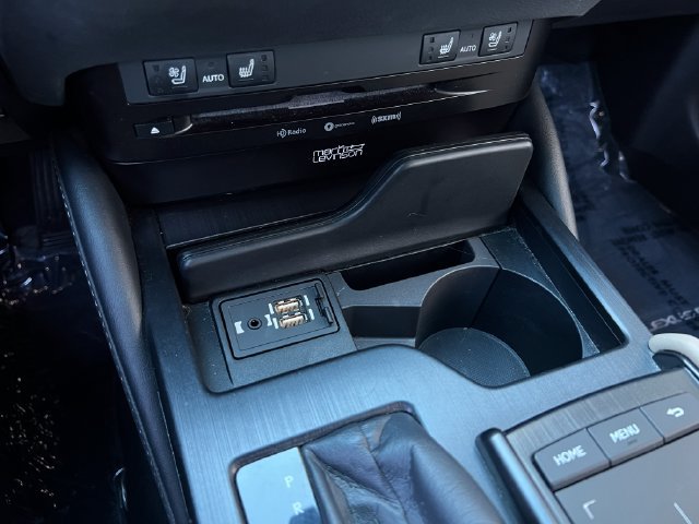 Used 2020 Lexus ES 300h w/ Premium Package FWD image 21