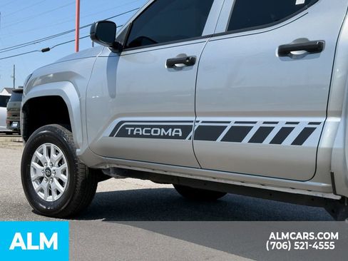 Used 2024 Toyota Tacoma SR RWD image 15