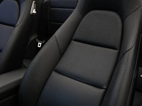 Used 2017 Porsche 911 Carrera S RWD image 9