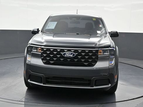 Used 2025 Ford Maverick XLT w/ XLT Luxury Package image 9