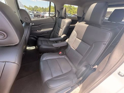 Used 2019 GMC Acadia SLT FWD image 25
