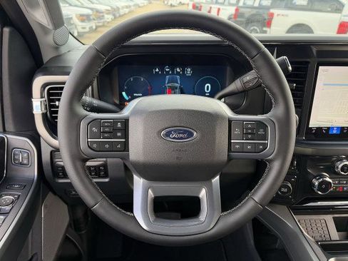 New 2026 Ford F250 Lariat w/ Black Appearance Package image 13