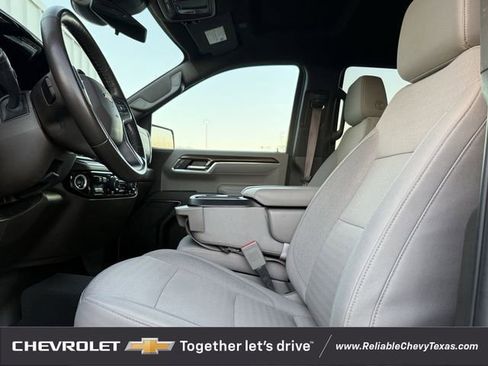 Certified 2025 Chevrolet Silverado 1500 LT image 31