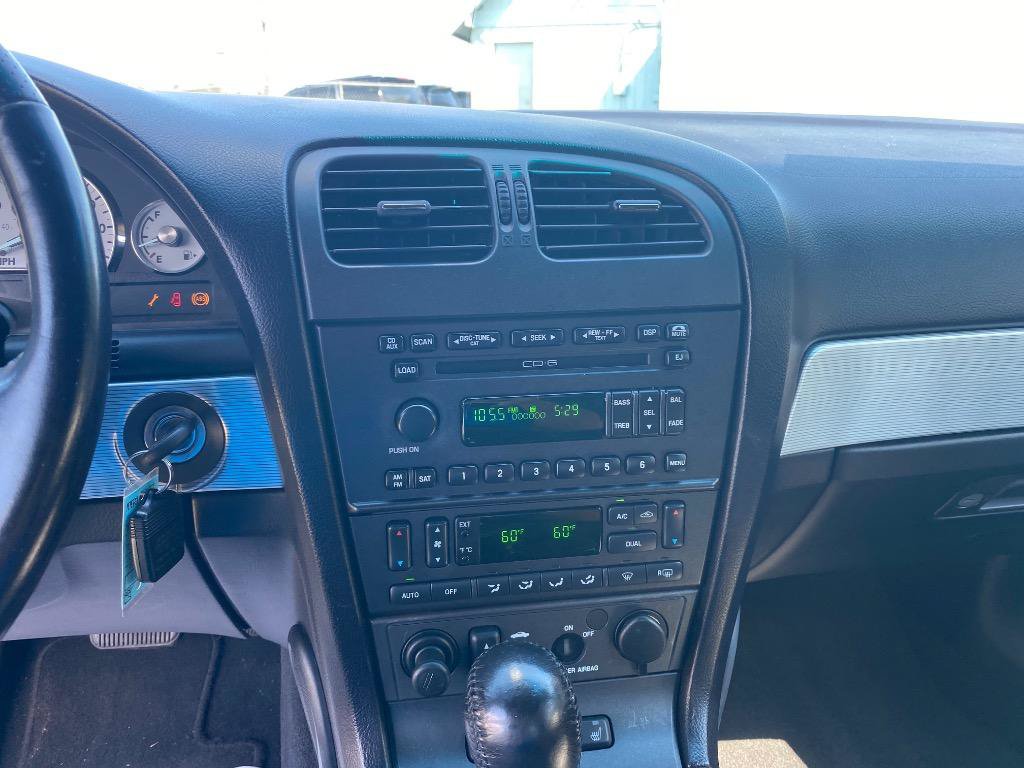 Used 2004 Ford Thunderbird RWD image 31