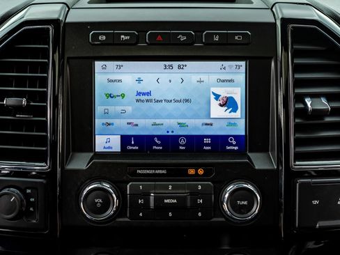 Used 2021 Ford F250 Lariat w/ Lariat Ultimate Package AWD/4WD image 24