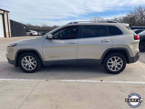 Used 2015 Jeep Cherokee Latitude image 8