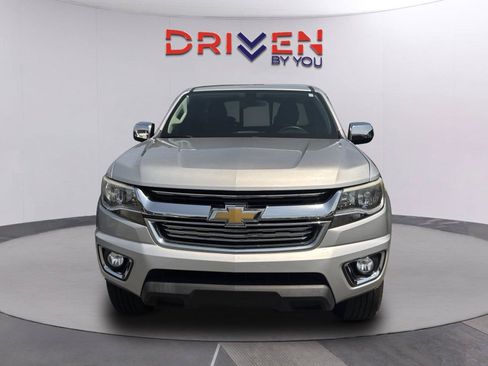 Used 2018 Chevrolet Colorado LT w/ LT Convenience Package RWD image 9