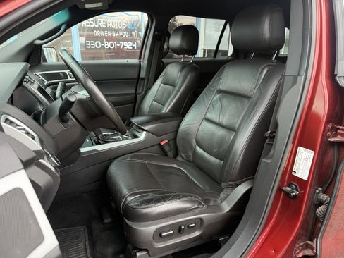 Used 2014 Ford Explorer XLT w/ Equipment Group 202A image 13