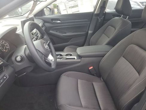 New 2025 Nissan Altima 2.5 SV w/ SV Special Edition Package image 8