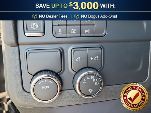 Used 2026 Chevrolet Suburban LS RWD image 26