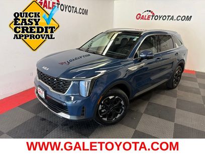 Used 2025 Kia Sorento S w/ Panoramic Sunroof Package