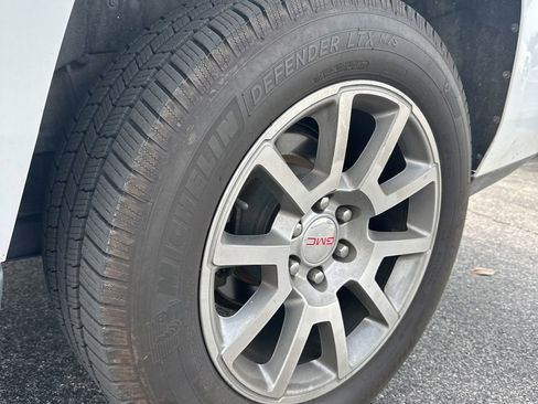 Used 2018 GMC Yukon Denali w/ Open Road Package AWD/4WD image 5