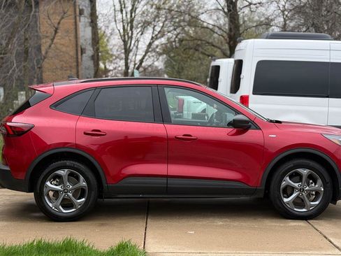 Used 2025 Ford Escape ST-Line image 8
