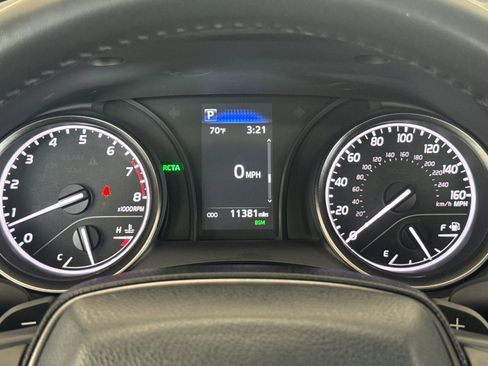 Used 2024 Toyota Camry SE FWD image 21