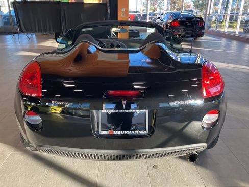 Used 2007 Pontiac Solstice Convertible w/ Premium Package image 6