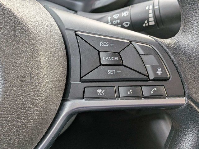Used 2025 Nissan Sentra SV FWD image 24