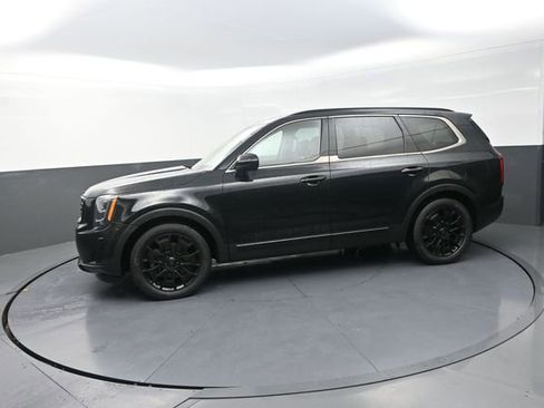 Used 2021 Kia Telluride EX w/ EX Premium Package AWD/4WD image 39