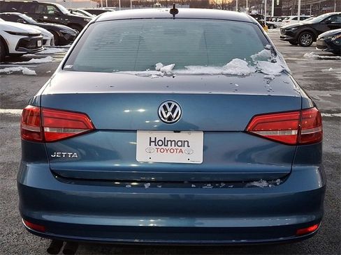 Used 2015 Volkswagen Jetta S image 6