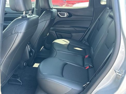 New 2026 Jeep Compass Latitude AWD/4WD image 12