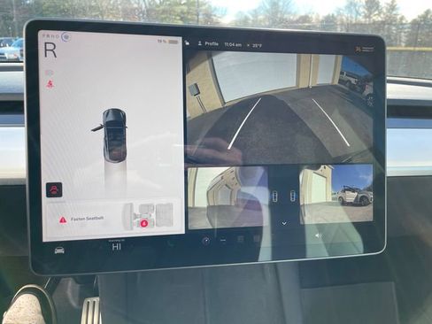 Used 2023 Tesla Model Y Performance image 29