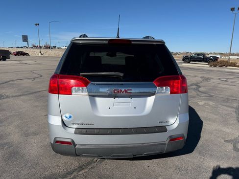 Used 2011 GMC Terrain SLT image 4