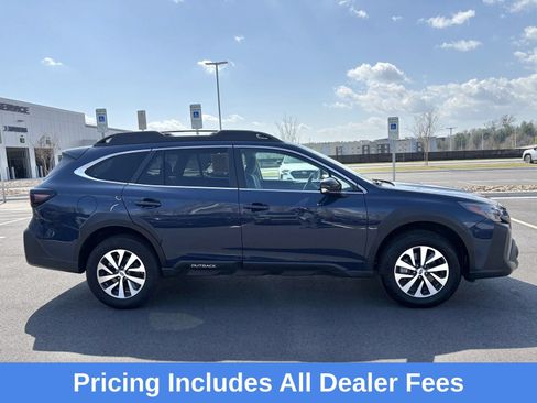 Certified 2025 Subaru Outback Premium AWD/4WD image 7