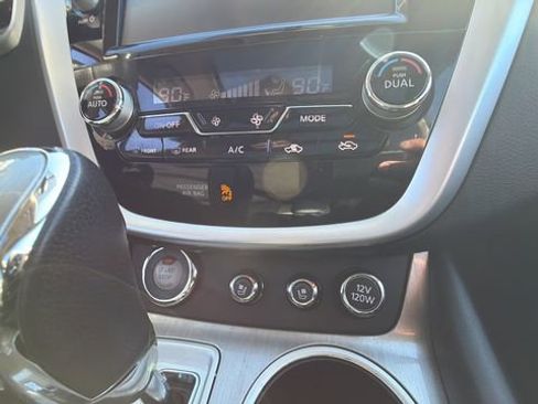 Used 2017 Nissan Murano Platinum w/ Platinum Technology Package image 14