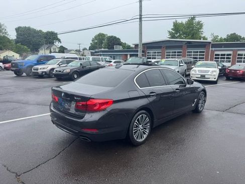 Used 2017 BMW 540i xDrive AWD/4WD image 4