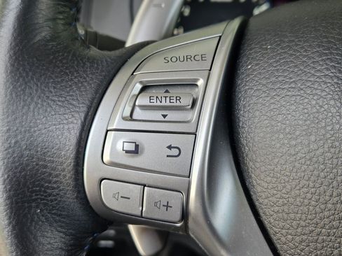 Used 2016 Nissan Altima 2.5 SR FWD image 12
