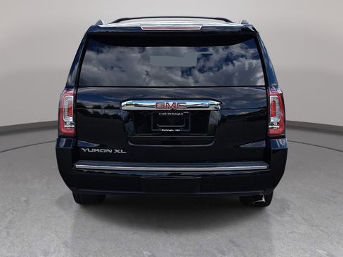Used 2015 GMC Yukon XL Denali w/ Premium Package image 6