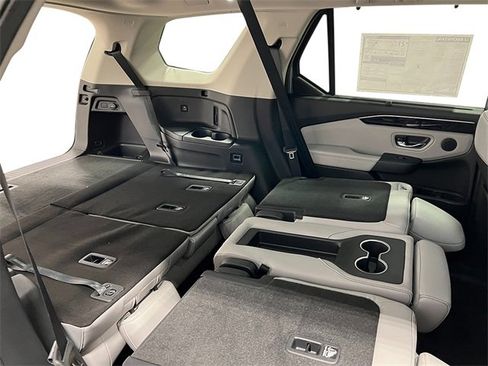 New 2025 Honda Pilot EX-L image 35
