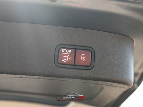 Used 2017 Mercedes-Benz GLS 450 4MATIC w/ Premium Package image 52