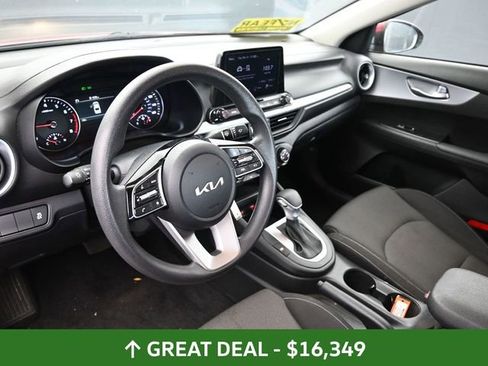 Used 2024 Kia Forte LXS image 21