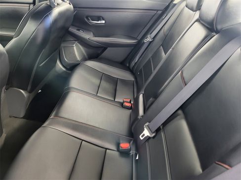 Certified 2024 Nissan Sentra SR w/ SR Premium Package image 18