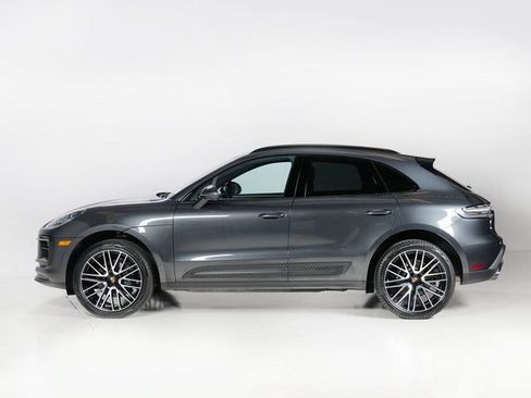 Certified 2026 Porsche Macan AWD/4WD image 2