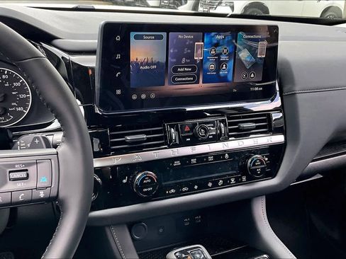 New 2026 Nissan Pathfinder SV image 6