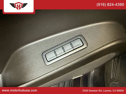 Used 2017 Chevrolet Tahoe LT image 39