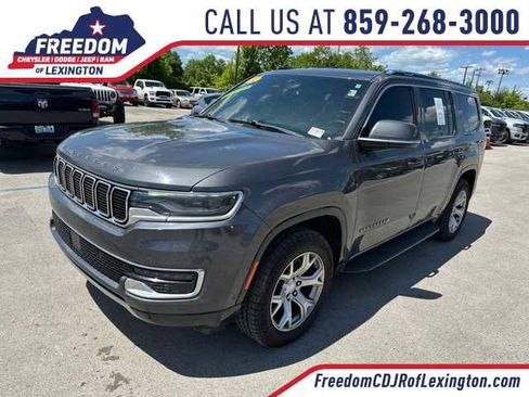 Used 2022 Jeep Wagoneer Series II AWD/4WD image 1