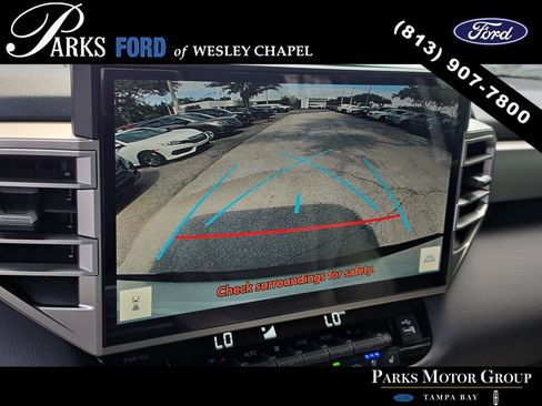 Used 2025 Toyota Tundra Limited AWD/4WD image 21