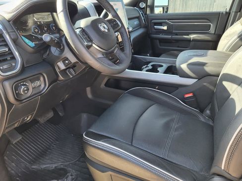Used 2025 RAM 3500 Laramie image 14