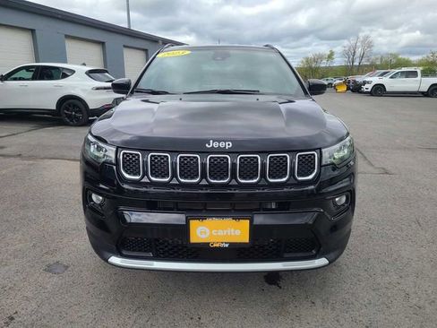 Used 2023 Jeep Compass Limited AWD/4WD image 3