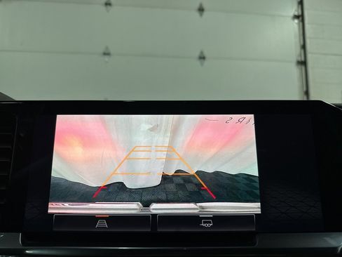 Used 2023 GMC Sierra 1500 Elevation image 27