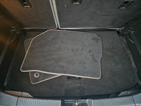 Used 2017 Chevrolet Sonic LT image 35