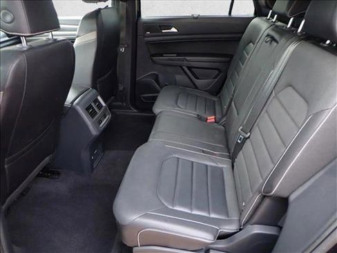 Used 2020 Volkswagen Atlas Cross Sport SEL Premium R-Line image 10