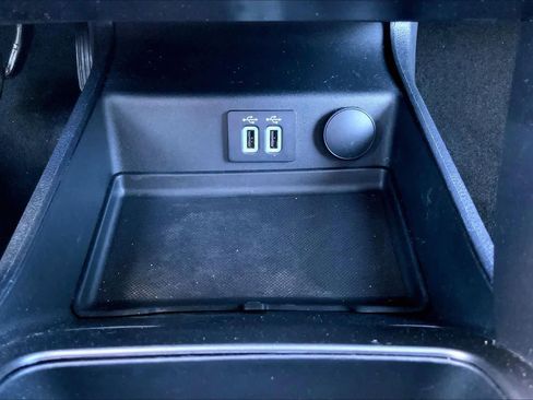 Certified 2019 Ford Fusion SE image 34