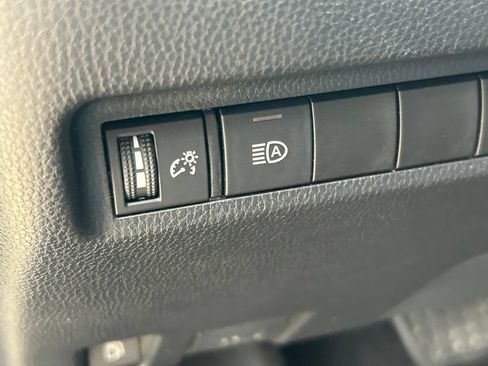 Used 2021 Toyota RAV4 XSE AWD/4WD image 26