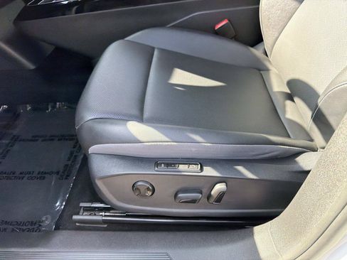 Certified 2023 Volkswagen ID.4 Pro S AWD/4WD image 15
