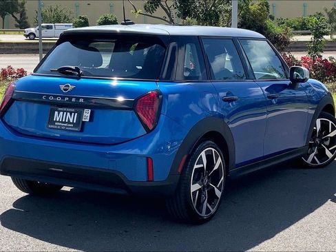 Certified 2025 MINI Cooper S FWD image 13