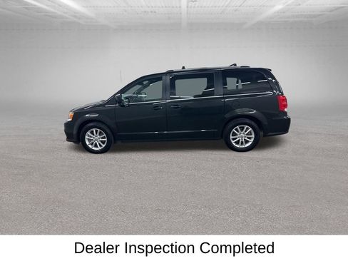 Used 2020 Dodge Grand Caravan SXT image 9